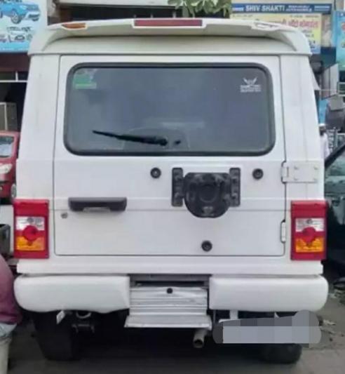 Mahindra Bolero 4 WD AT 2015