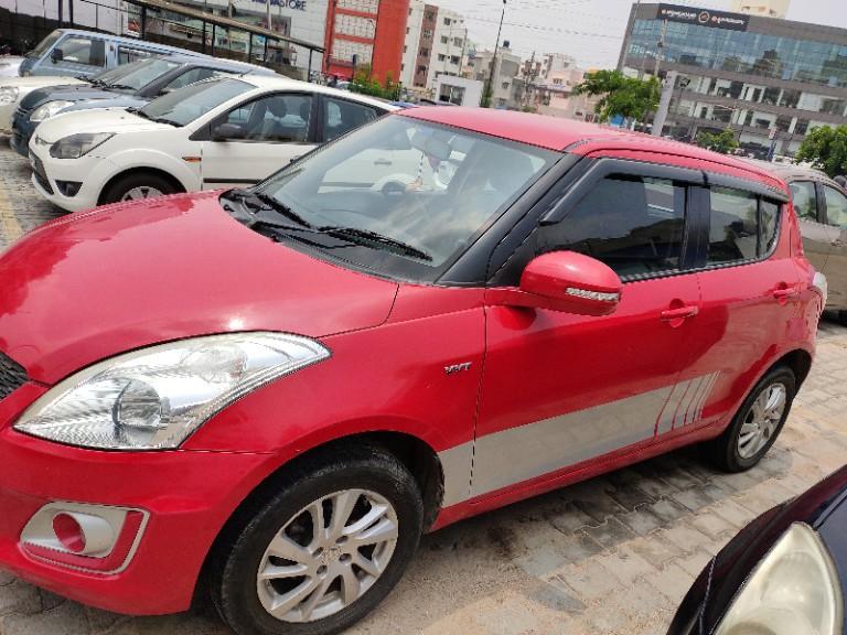 Maruti Suzuki Swift VXi 2015
