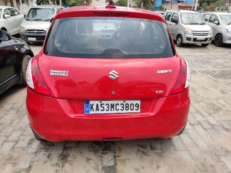Maruti Suzuki Swift VXi 2015