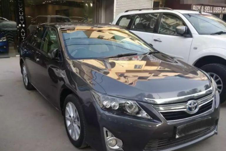 Toyota Camry Hybrid 2014