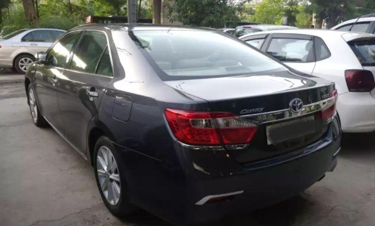 Toyota Camry Hybrid 2014