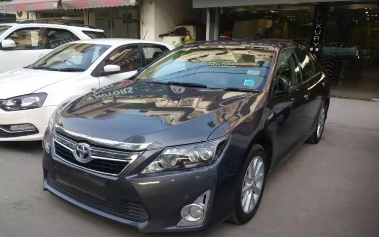 Toyota Camry Hybrid 2014