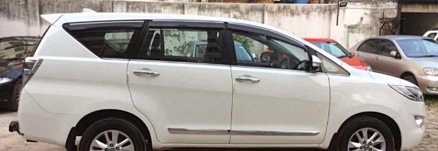 Toyota Innova Crysta 2.4 ZX 7 STR 2017