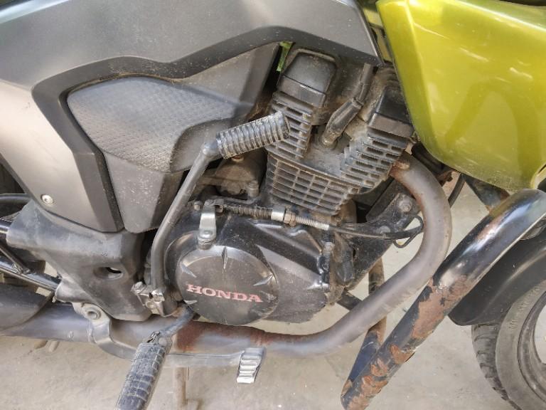 Honda CB Trigger 150cc 2013