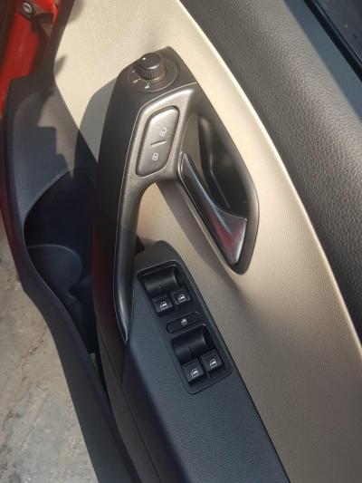 Volkswagen Polo Comfortline 1.2L (P) 2013