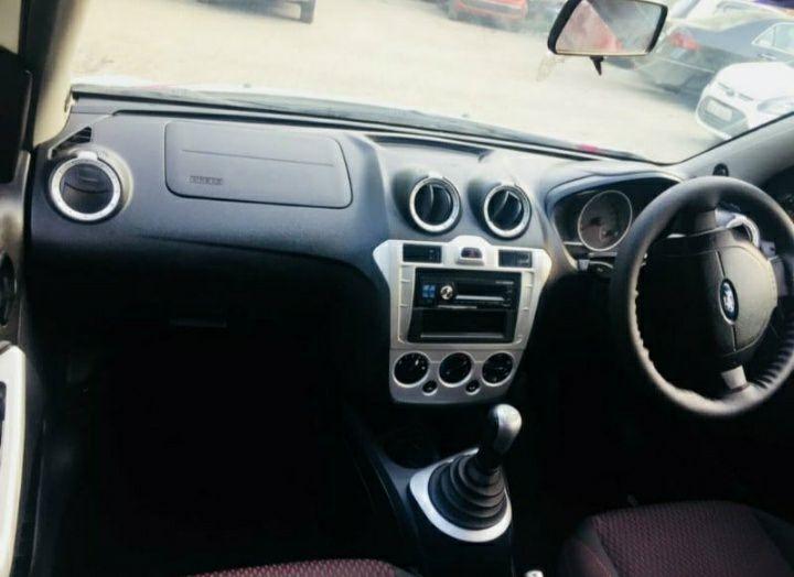 Ford Figo 1.4 TDCI TITANIUM 2012