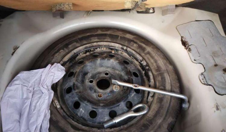 Maruti Suzuki Swift DZire VXi 2015