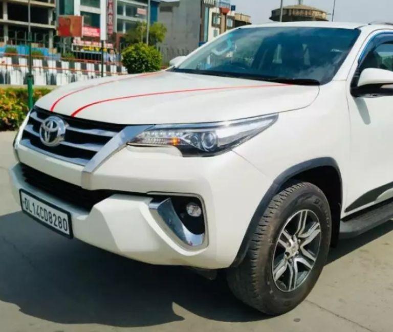 Toyota Fortuner  2.8 4x2 MT 2018
