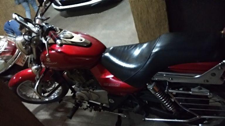 Bajaj Avenger 220cc 2014