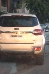 Ford Endeavour Titanium 3.2 4x4 AT 2018