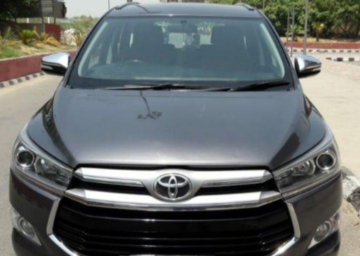 Toyota Innova Crysta 2.4 GX 8 STR 2017