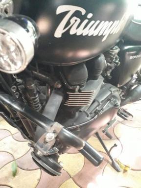 Triumph Bonneville T100 865cc 2015