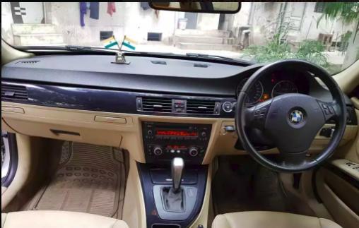 BMW 3 Series 320d 2010