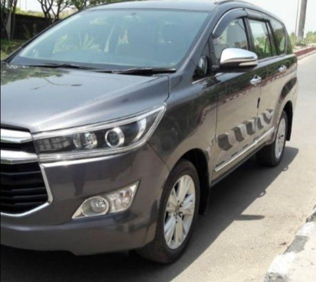 Toyota Innova Crysta 2.4 GX 8 STR 2017