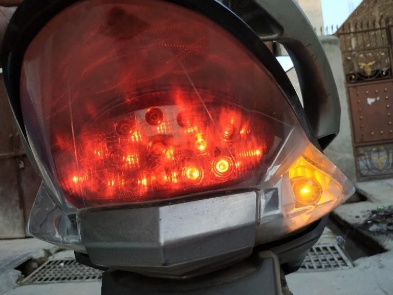 cbz xtreme tail light price