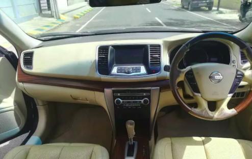Nissan Teana MID 2011