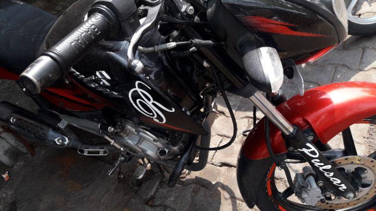 Bajaj Pulsar 150cc 2016
