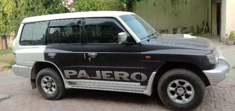 Mitsubishi Pajero SFX 2.8 2011