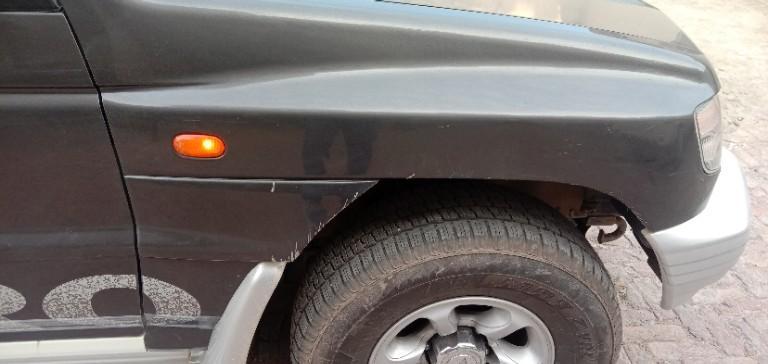 Mitsubishi Pajero SFX 2.8 2011