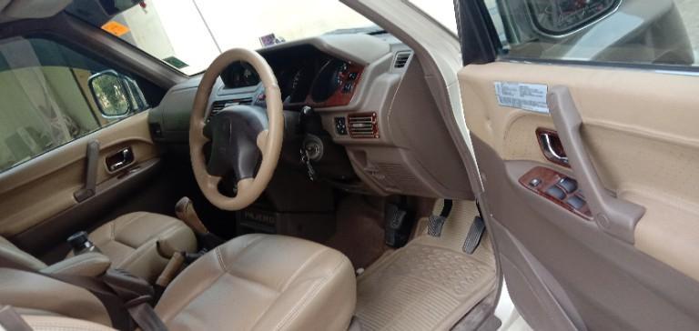 Mitsubishi Pajero SFX 2.8 2011