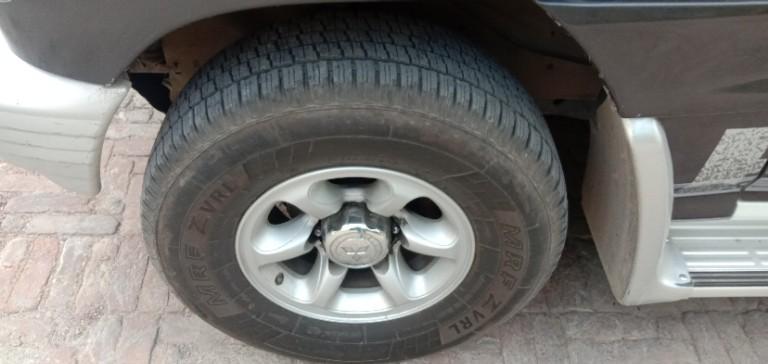 Mitsubishi Pajero SFX 2.8 2011