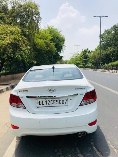 Hyundai Verna 1.6 SX VTVT AT 2013