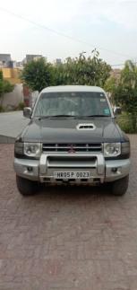 Mitsubishi Pajero SFX 2.8 2011