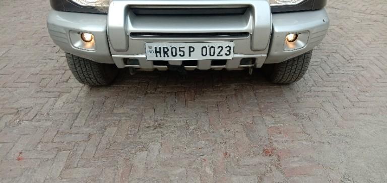 Mitsubishi Pajero SFX 2.8 2011