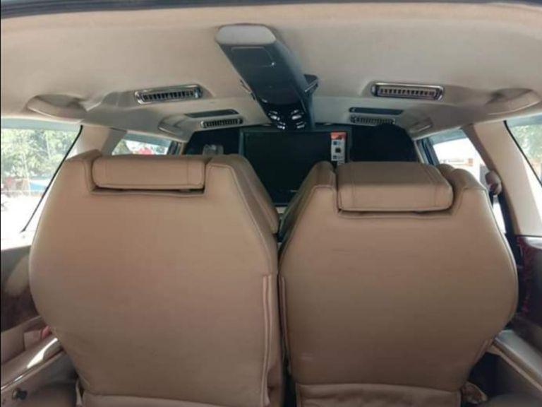 Toyota Innova 2.5 V 7 STR 2015