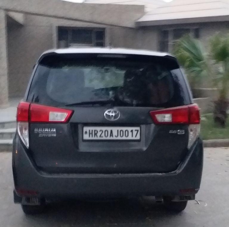 Toyota Innova Crysta 2.8 GX AT 8 STR 2017