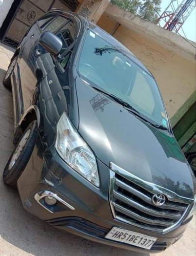 Toyota Innova 2.5 V 7 STR 2015