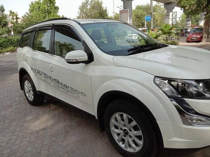 Mahindra XUV500 W8 2016