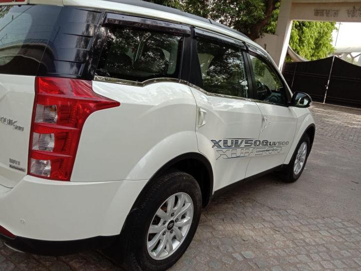 Mahindra XUV500 W8 2016