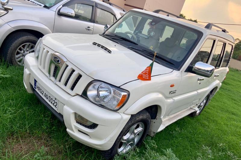 Mahindra Scorpio VLX 2WD BS III 2009