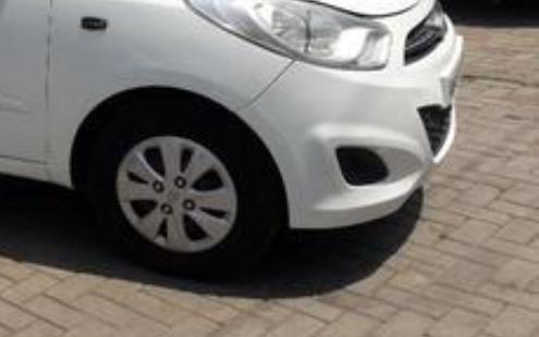 Hyundai i10 Sportz 1.2 AT 2010