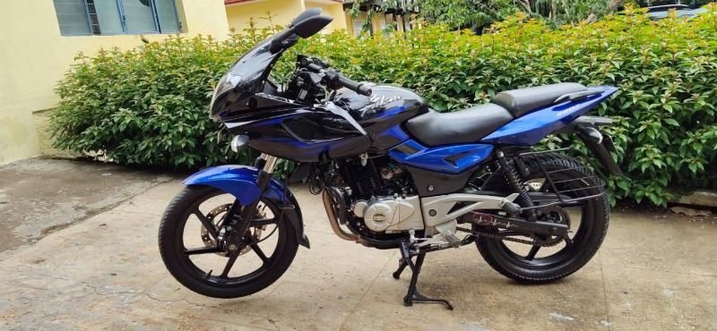 Used Bajaj Pulsar 220cc 2016 Model (PID-1417937495) Bike for Sale in ...