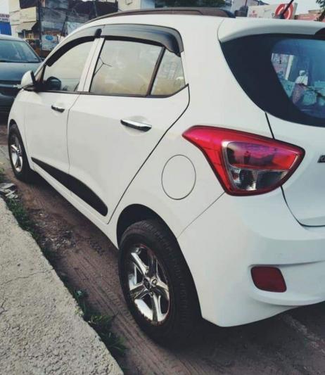 Hyundai Grand i10 Sportz 1.1 CRDi 2014