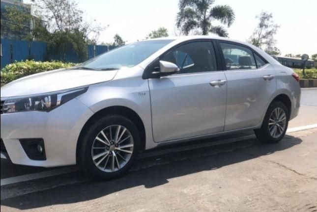 Used Toyota Corolla Altis D 4D G2015 Model (PID-1417942127) Car for ...