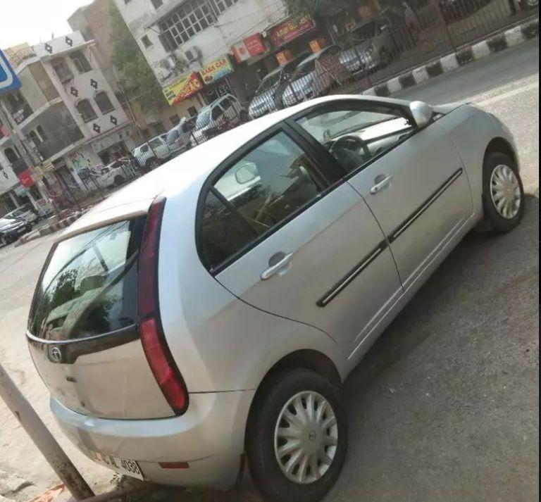 Tata Indica Vista LS Quadrajet 2012