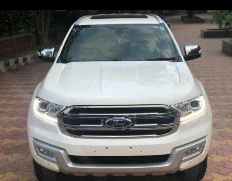 Ford Endeavour Titanium 3.2 4x4 AT 2017