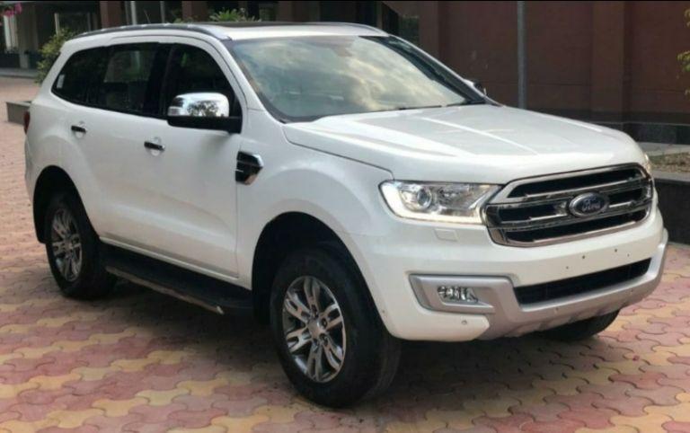 Ford Endeavour Titanium 3.2 4x4 AT 2017