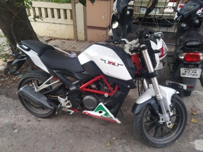 Benelli Tnt 25 Bike For Sale In Bangalore Id Droom