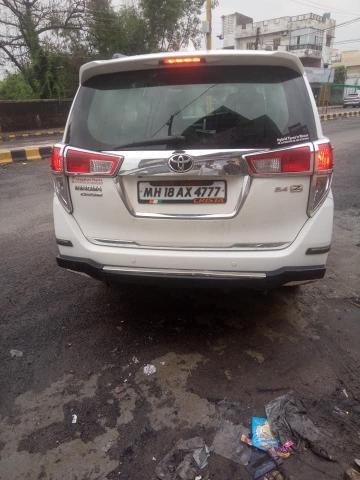 Toyota Innova Crysta 2.4 GX 8 STR 2016