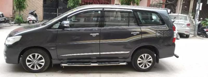 Toyota Innova 2.5 V 7 STR 2015