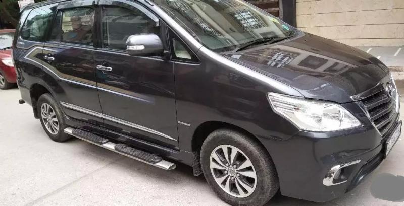 Toyota Innova 2.5 V 7 STR 2015