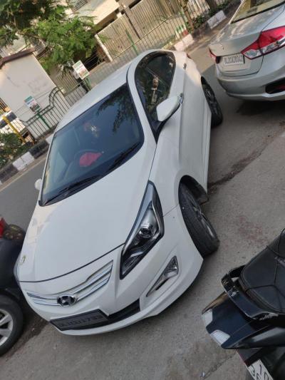 Hyundai Verna 1.6 VTVT S opt 2015
