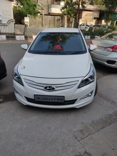 Hyundai Verna 1.6 VTVT S opt 2015