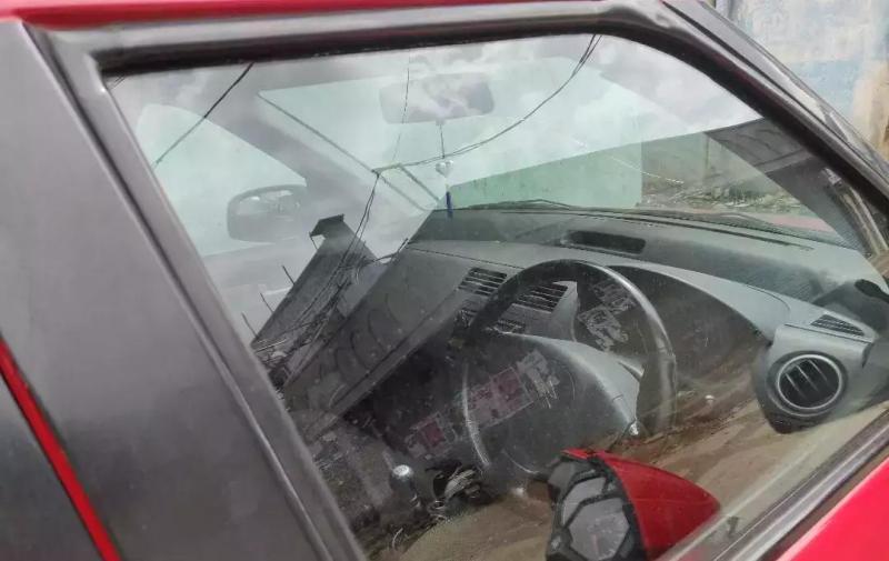 Maruti Suzuki Swift VXi 2005