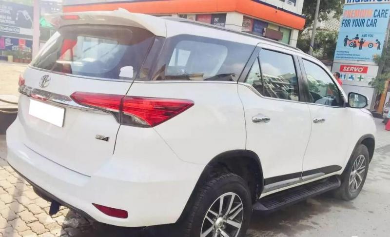 Toyota Fortuner 2.8 4x4 AT 2017