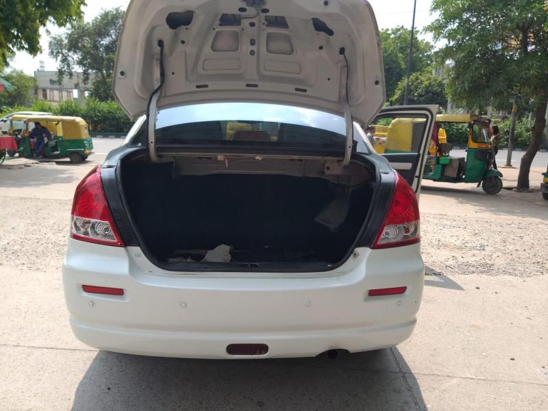 Maruti Suzuki Swift DZire VDi 2011